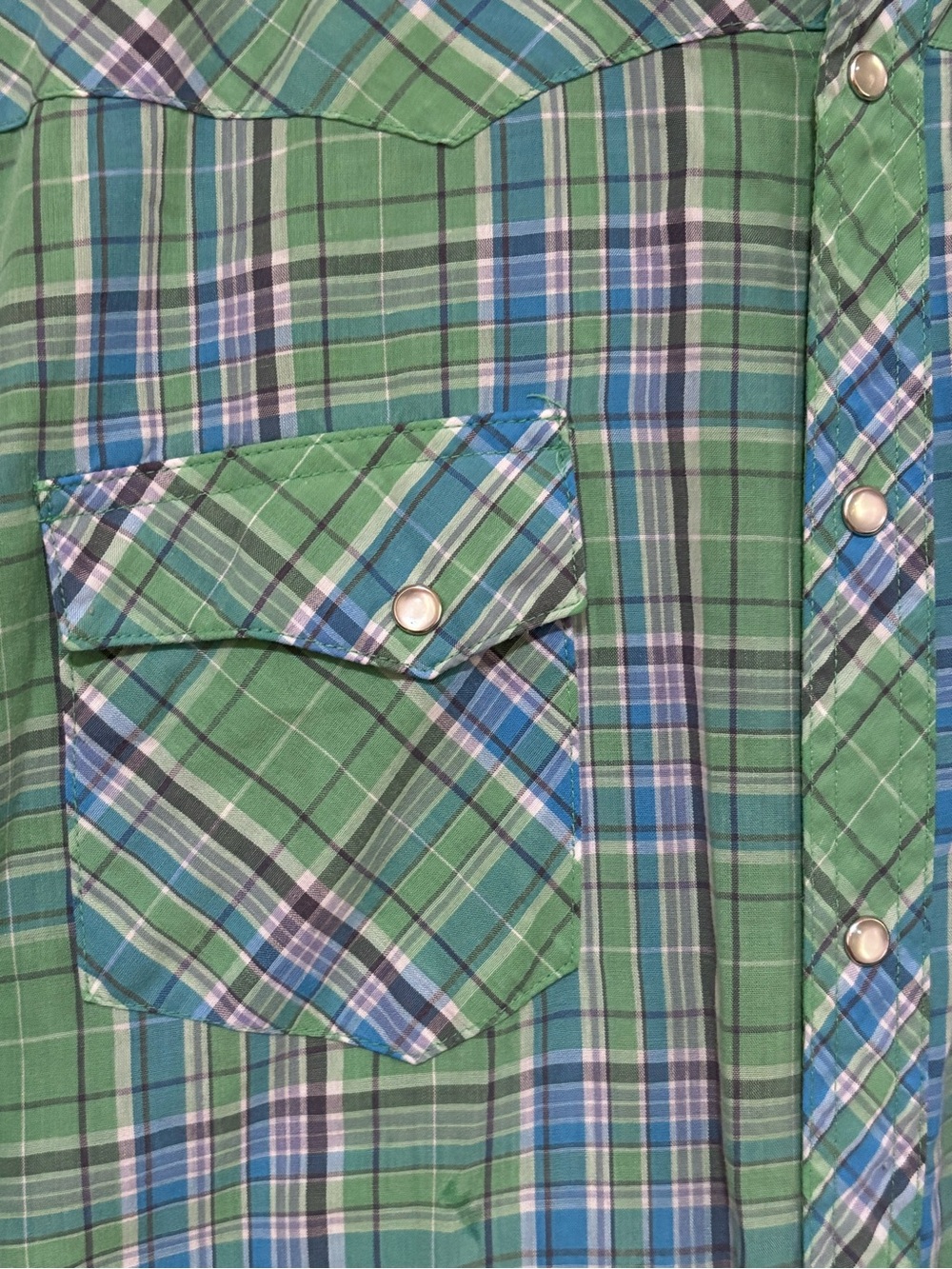Wrangler Men's Green Casual Plaid Short-Sleeve Western Shirt Pearl Snaps - Picture 2 of 6